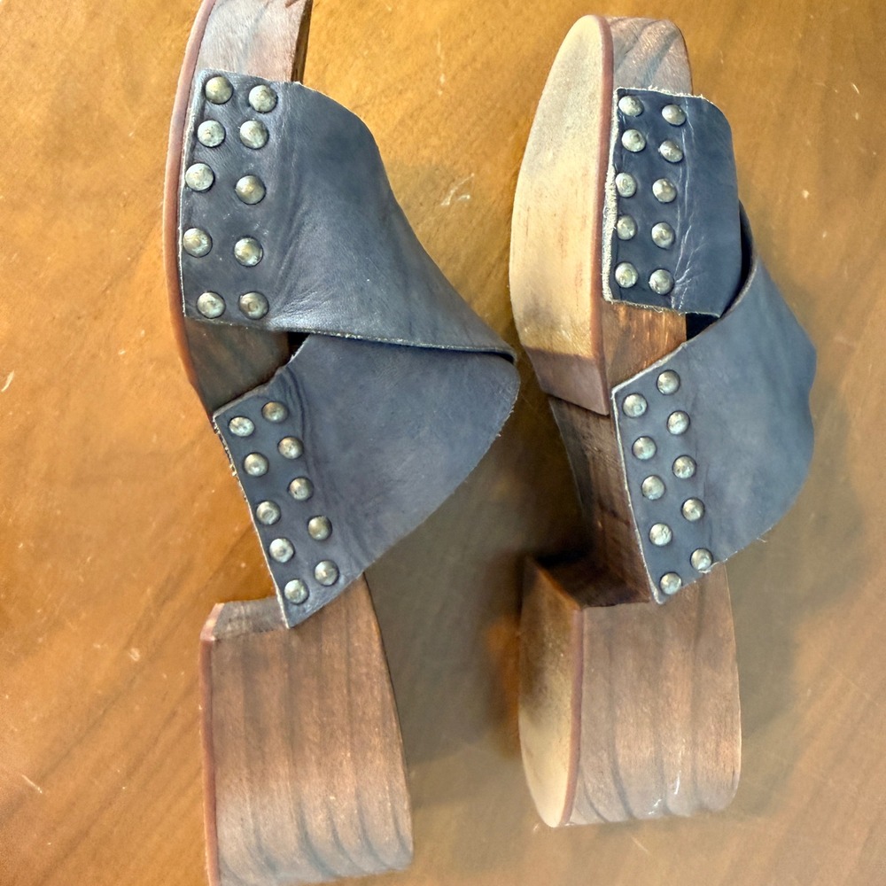 Free People Clog Sandals Womens 39 Purple Leather Studded Wood Platform - Picture 11 of 11